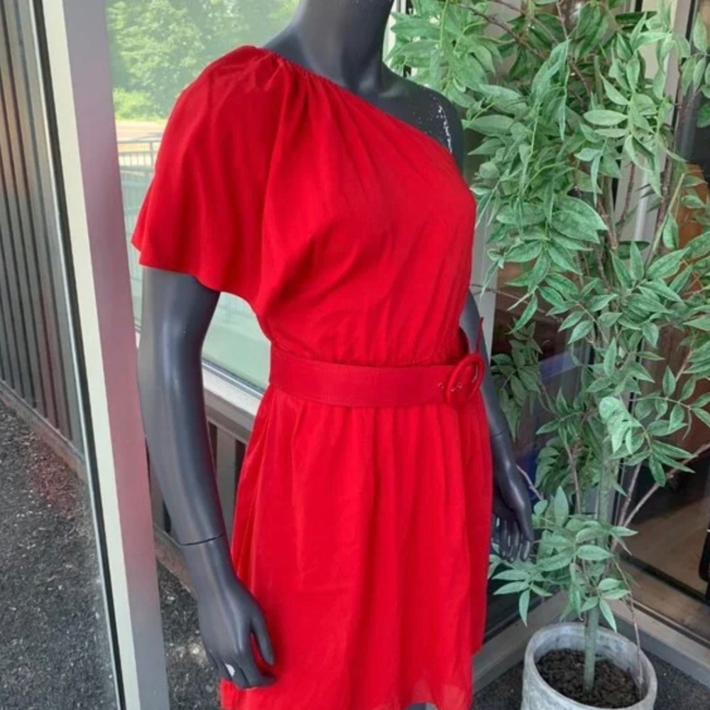 Alice & Olivia One shoulder belted red dress